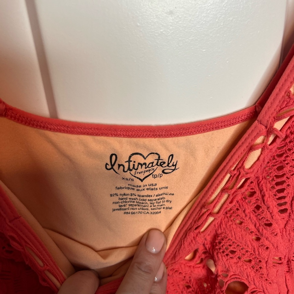 Coral color lace body on dress from free people size xs/sm - Picture 5 of 6